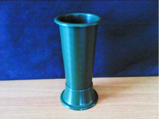 Immagine di PORTAFIORI CARRARA + BASE (172V) CM. 12 X 24 VERDE