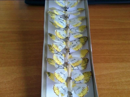 Picture of FARFALLA AA CM. 9 COL. CREMA CF. 8 PZ.