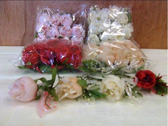 Immagine di PICK RANUNCOLO COLOR. CF. 12  PZ.