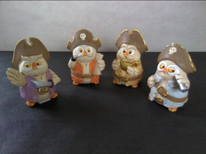 Immagine di SALVADANAIO GUFO PIRATI