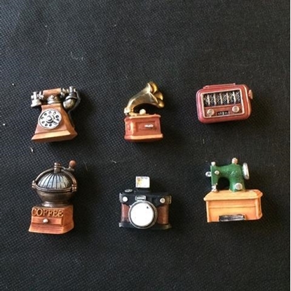 Immagine di SOGGETTI D'EPOCA CALAMITA