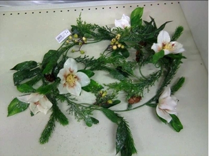 Immagine di FESTONE HELLEBORUS CM. 180