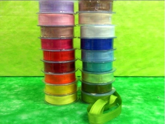 Immagine di NASTRO GROSSGRAIN BORDI RASO 25 MM X 20 MT.