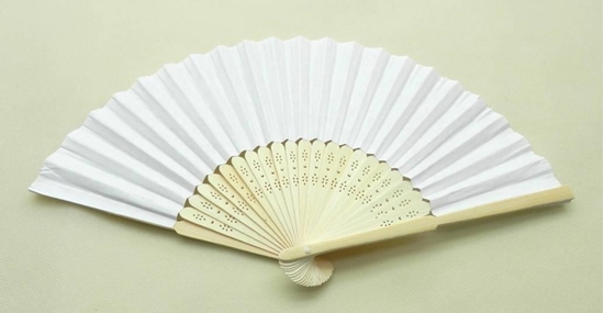 Immagine di VENTAGLIO lLEGNO CARTA BIANCO