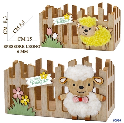 Immagine di CASSETTA LEGNO INTAGLIATO C/PECORELLA STOFFA, ASS.