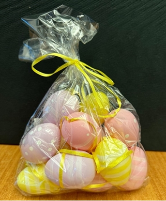 Picture of UOVA PLASTICA D6 ( 12 PZ)