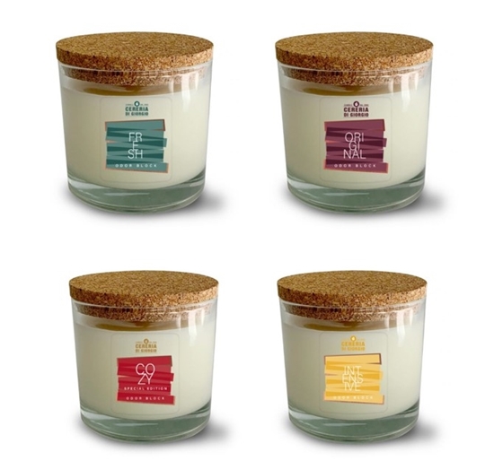 Immagine di Candela Vegetale Vegana in bicchiere concoperchio in sughero