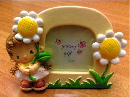 Immagine di DAISY BIMBA P/FOTO PC CM. 11